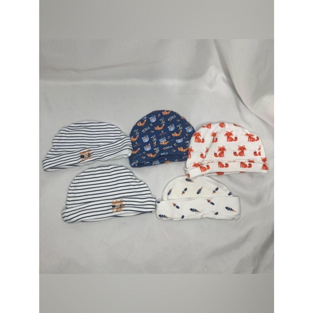 5 Fox Themed Baby Hats
